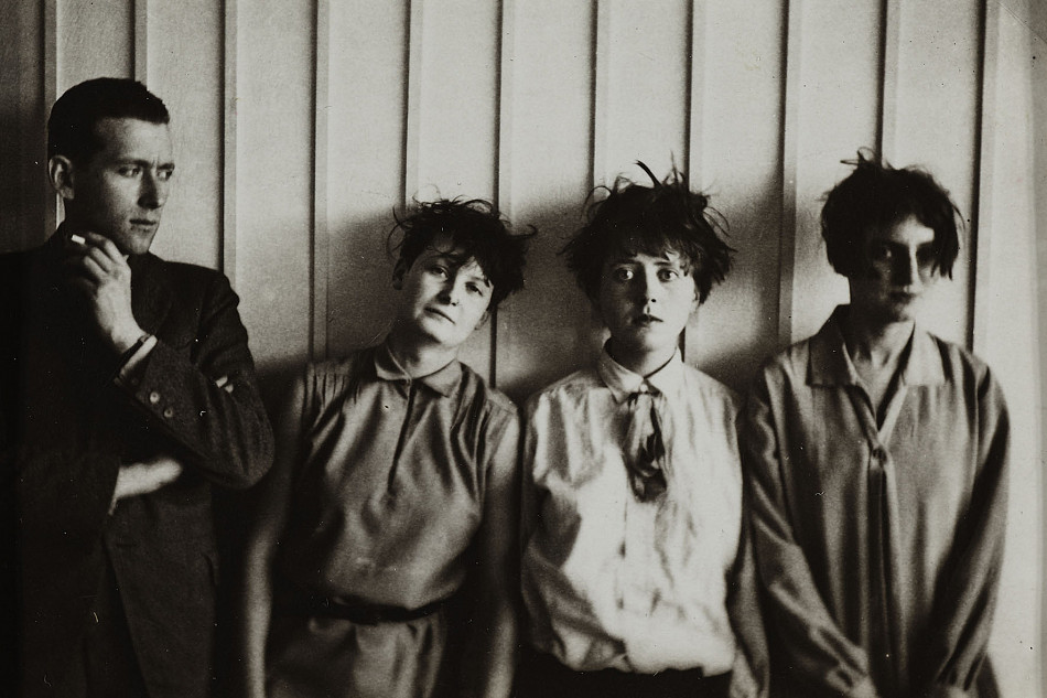 Women at the Bauhaus and Marcel Breuer © Erich Consemüller / Klassik Stiftung Weimar